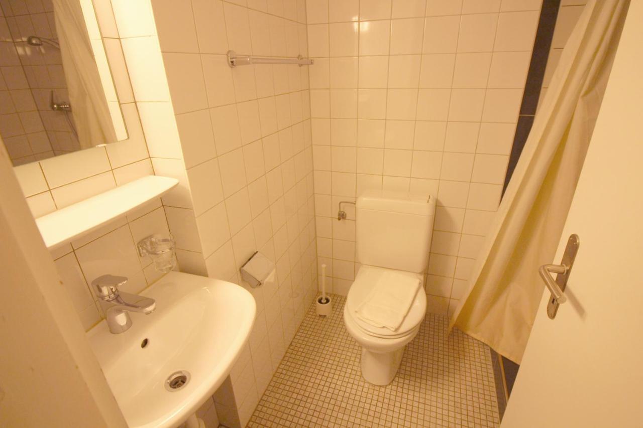 Appartamento Swiss Star Basel Schweizergasse - Self Check-In Esterno foto